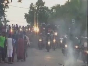 Ratusan Pesilat Bentrok dengan Warga