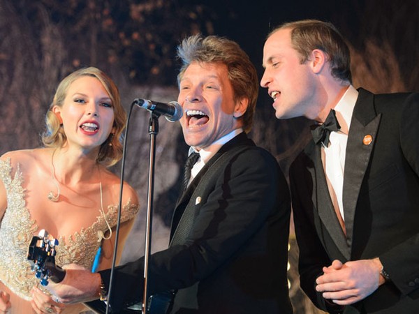 Serunya Pangeran William Nyanyi Bareng Taylor Swift & Bon Jovi