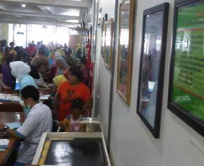 Kadinkes Surabaya Jamin Tidak Ada Dokter yang Mogok