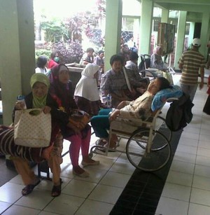 Dokter Aksi ke Jalan, Aktivitas di RSHS Bandung Tetap Normal