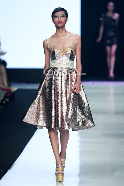 Jakarta, Indonesia - 23 Oktober 2013. Hengki Kawilarang DIVA. Jakarta Fashion Week 2014 at Senayan City. Jakarta. [Foto: Mohammad Abduh/Wolipop]