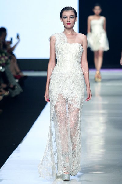 Jakarta, Indonesia - 23 Oktober 2013. Hengki Kawilarang DIVA. Jakarta Fashion Week 2014 at Senayan City. Jakarta. [Foto: Mohammad Abduh/Wolipop]