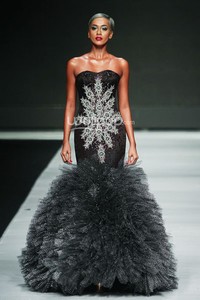 Jakarta, Indonesia - 23 Oktober 2013. Hengki Kawilarang DIVA. Jakarta Fashion Week 2014 at Senayan City. Jakarta. [Foto: Mohammad Abduh/Wolipop]