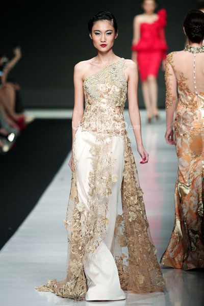 Jakarta, Indonesia - 23 Oktober 2013. Hengki Kawilarang DIVA. Jakarta Fashion Week 2014 at Senayan City. Jakarta. [Foto: Mohammad Abduh/Wolipop]