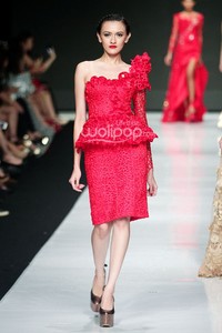 Jakarta, Indonesia - 23 Oktober 2013. Hengki Kawilarang DIVA. Jakarta Fashion Week 2014 at Senayan City. Jakarta. [Foto: Mohammad Abduh/Wolipop]