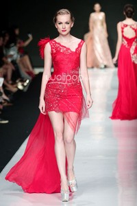 Jakarta, Indonesia - 23 Oktober 2013. Hengki Kawilarang DIVA. Jakarta Fashion Week 2014 at Senayan City. Jakarta. [Foto: Mohammad Abduh/Wolipop]