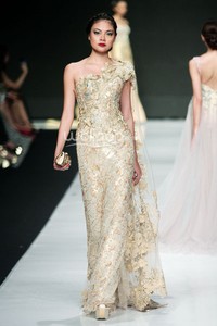 Jakarta, Indonesia - 23 Oktober 2013. Hengki Kawilarang DIVA. Jakarta Fashion Week 2014 at Senayan City. Jakarta. [Foto: Mohammad Abduh/Wolipop]