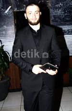 Luthfi Terjerat Hukum, Pernikahan Shamil Tertunda