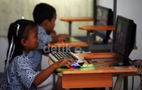 Pelatihan yang disebut dengan Bintang Edugame ini mengajarkan anak-anak tentang dasar-dasar keuangan.