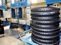 Saat ini Kingland memiliki berbagai line-up ban dalam dan ban luar.