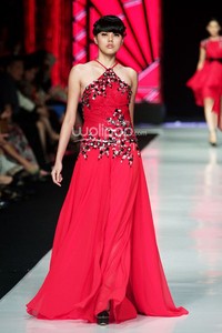 Jakarta, Indonesia - 23 Oktober 2013. Ivan Gunawan Beautyful Liar. Jakarta Fashion Week 2014 at Senayan City. Jakarta. [Foto: Mohammad Abduh/Wolipop]