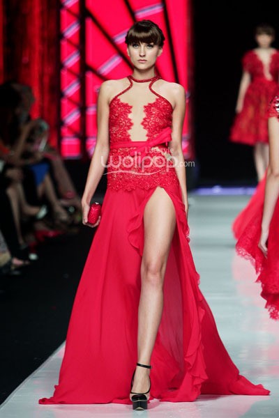 Jakarta, Indonesia - 23 Oktober 2013. Ivan Gunawan Beautyful Liar. Jakarta Fashion Week 2014 at Senayan City. Jakarta. [Foto: Mohammad Abduh/Wolipop]