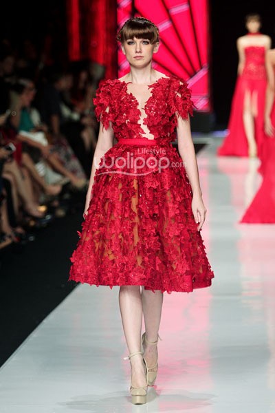 Jakarta, Indonesia - 23 Oktober 2013. Ivan Gunawan Beautyful Liar. Jakarta Fashion Week 2014 at Senayan City. Jakarta. [Foto: Mohammad Abduh/Wolipop]