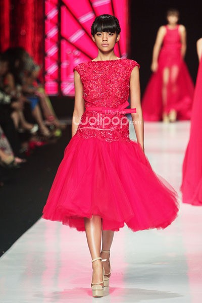 Jakarta, Indonesia - 23 Oktober 2013. Ivan Gunawan Beautyful Liar. Jakarta Fashion Week 2014 at Senayan City. Jakarta. [Foto: Mohammad Abduh/Wolipop]