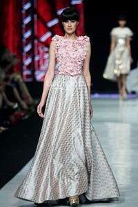 Jakarta, Indonesia - 23 Oktober 2013. Ivan Gunawan Beautyful Liar. Jakarta Fashion Week 2014 at Senayan City. Jakarta. [Foto: Mohammad Abduh/Wolipop]