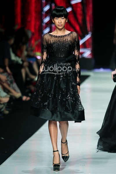 Jakarta, Indonesia - 23 Oktober 2013. Ivan Gunawan Beautyful Liar. Jakarta Fashion Week 2014 at Senayan City. Jakarta. [Foto: Mohammad Abduh/Wolipop]