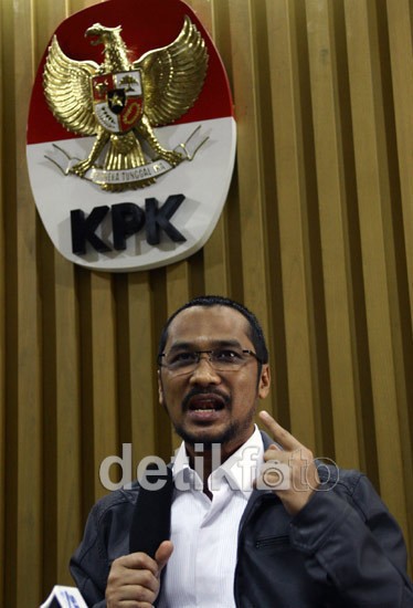 Abraham Samad: Kasus Century Adalah White Collar Crime Abraham Samad: Kasus Century Adalah White Collar Crime