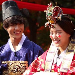 Serunya Pernikahan Tradisional Korea Taemin SHINee dan Naeun A Pink