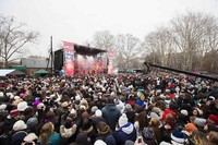 Suasana di acara ABC's Good Morning America di Central Park, New York. REUTERS/Lucas Jackson.