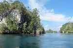 Teluk Kabui Raja Ampat, Bagai Surga Terperangkap di Bumi
