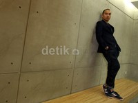 Pada saat yang sama ia juga tengah menyiapkan album baru.