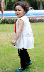 Krisdayanti dan si Imut Amora