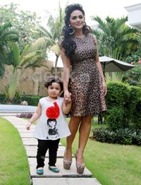 Krisdayanti dan Amora saat ditemui detikHOT di kediamannya di kawasan Pejaten belum lama ini.