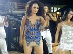 Zaskia Gotik Tampil Seksi ala Beyonce