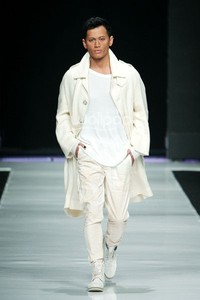 Jakarta, Indonesia - 24 Oktober. Hans Ubbink Spring/Summer 2014. Jakarta Fashion Week 2014 at Senayan City. 24 Oktober 2013. Jakarta. [Foto: Mohammad Abduh/Wolipop]