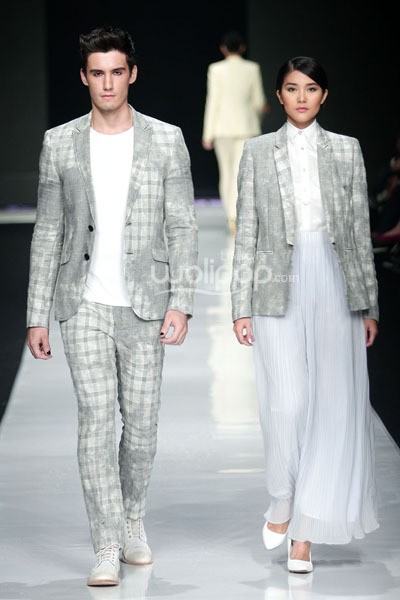 Jakarta, Indonesia - 24 Oktober. Hans Ubbink Spring/Summer 2014. Jakarta Fashion Week 2014 at Senayan City. 24 Oktober 2013. Jakarta. [Foto: Mohammad Abduh/Wolipop]