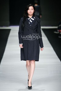 Jakarta, Indonesia - 24 Oktober. Hans Ubbink Spring/Summer 2014. Jakarta Fashion Week 2014 at Senayan City. 24 Oktober 2013. Jakarta. [Foto: Mohammad Abduh/Wolipop]