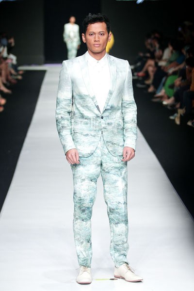Jakarta, Indonesia - 24 Oktober. Hans Ubbink Spring/Summer 2014. Jakarta Fashion Week 2014 at Senayan City. 24 Oktober 2013. Jakarta. [Foto: Mohammad Abduh/Wolipop]