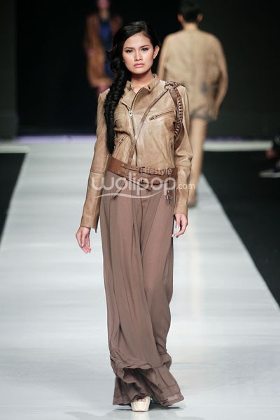 Jakarta, Indonesia - 24 Oktober. Hans Ubbink Spring/Summer 2014. Jakarta Fashion Week 2014 at Senayan City. 24 Oktober 2013. Jakarta. [Foto: Mohammad Abduh/Wolipop]