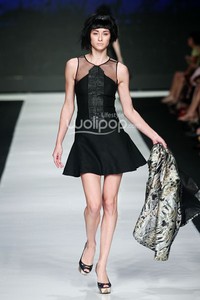 Jakarta, Indonesia - 23 Oktober 2013. Billy Tjong Leven. ERASMUS HUIS DUTCH RENAISSANCE. Jakarta Fashion Week 2014 at Senayan City. Jakarta. [Foto: Mohammad Abduh/Wolipop]