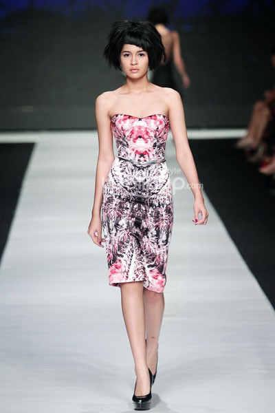 Jakarta, Indonesia - 23 Oktober 2013. Billy Tjong Leven. ERASMUS HUIS DUTCH RENAISSANCE. Jakarta Fashion Week 2014 at Senayan City. Jakarta. [Foto: Mohammad Abduh/Wolipop]