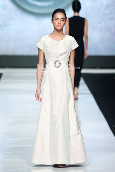 Jakarta, Indonesia - 23 Oktober. Kraton by Auguste Soesastro The Dutch Renaissance. Jakarta Fashion Week 2014 at Senayan City. 23 Oktober 2013. Jakarta. [Foto: Mohammad Abduh/Wolipop]