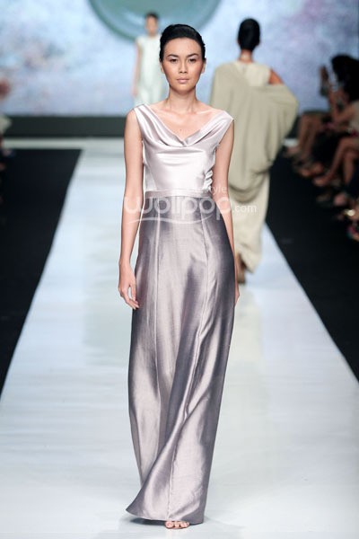 Jakarta, Indonesia - 23 Oktober. Kraton by Auguste Soesastro The Dutch Renaissance. Jakarta Fashion Week 2014 at Senayan City. 23 Oktober 2013. Jakarta. [Foto: Mohammad Abduh/Wolipop]