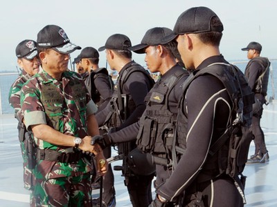 Panglima TNI Tinjau Latihan Satgultor TNI di Batam