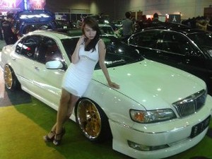 Ratusan Mobil Modifikasi Ikuti Kontes HIN