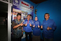 Dalam kegiatannya kali ini, ketua DPP PAN juga didampingi oleh Calon Legislatif DPR RI PAN Didik J Rachbini dan Calon DPRD DKI dari PAN Farah Valensiyah Inggrid.
