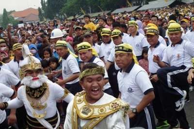 6.429 Prajurit TNI AL Joged Caisar Raih Rekor MURI