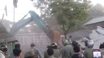 Sesal Warga Waduk Ria Rio yang Memilih Bertahan karena Uang Rp 800 Ribu