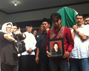 Bambang Widjojanto: Mulyana W Kusumah Sosok Cerdas dan Sederhana