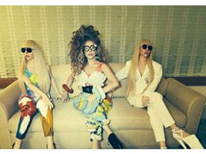 GAGADOLL, Boneka Mirip Lady Gaga dari Warna Kulit Hingga Sepatu Boot