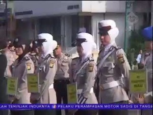 Izin Tak Ada, Polwan Tunda Berjilbab