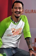 Tora Sudiro Jadi Pedangdut di Film Terbaru