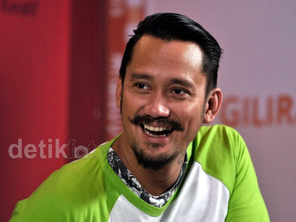 Tora Sudiro Jadi Pedangdut di Film Terbaru
