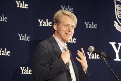 Pemenang Nobel Ini Ingatkan Bahaya Krisis Harga Saham di AS