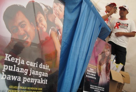 Kaum Muda Jadi Target Kampanye Kondom, Ini Alasannya