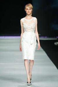 Jakarta, Indonesia - 24 Oktober. Hian Tjen La Romantic De La Femme. FASHION COUNCIL presents LPM GRADUATES. Jakarta Fashion Week 2014 at Senayan City. 24 Oktober 2013. Jakarta. [Foto: Mohammad Abduh/Wolipop]